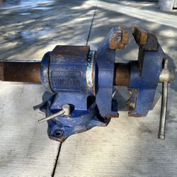 Wilton’s Multipurpose Vice 5in $60 Pick Up Only
