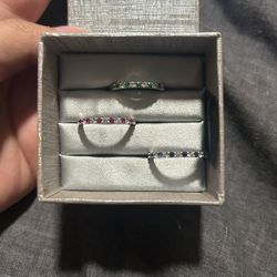 Size 8 Rings Set