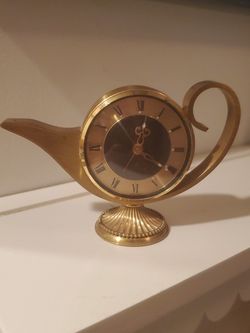 SWISA SHEFFIELD SWISS CLOCK ALADDIN GENIE LAMP