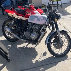 1974 Honda CB350F Cafe Racer