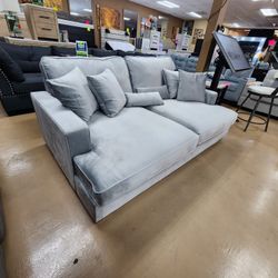 Super COMFY OVERSIZED LOVESEAT