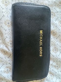 Michael Kors wallet