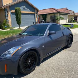 2004 Nissan 350z