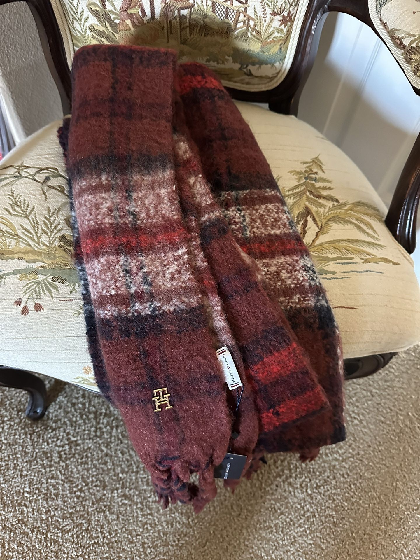 Brand New, Tommy Hilfiger Shawl.