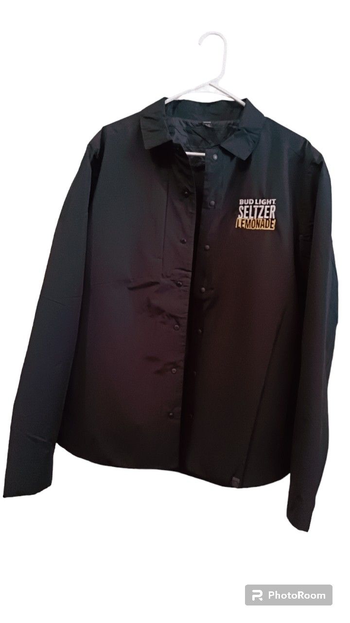 Bud Light Seltzer Lemondae Black Windbreaker Size Medium