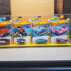 Hot Wheels 2024 Master Set Treasure Hunt Lot In Display Case
