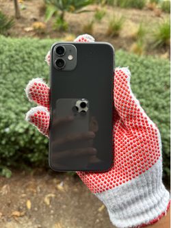 iPhone 11 64 Gb Unlocked 95% Battery Health