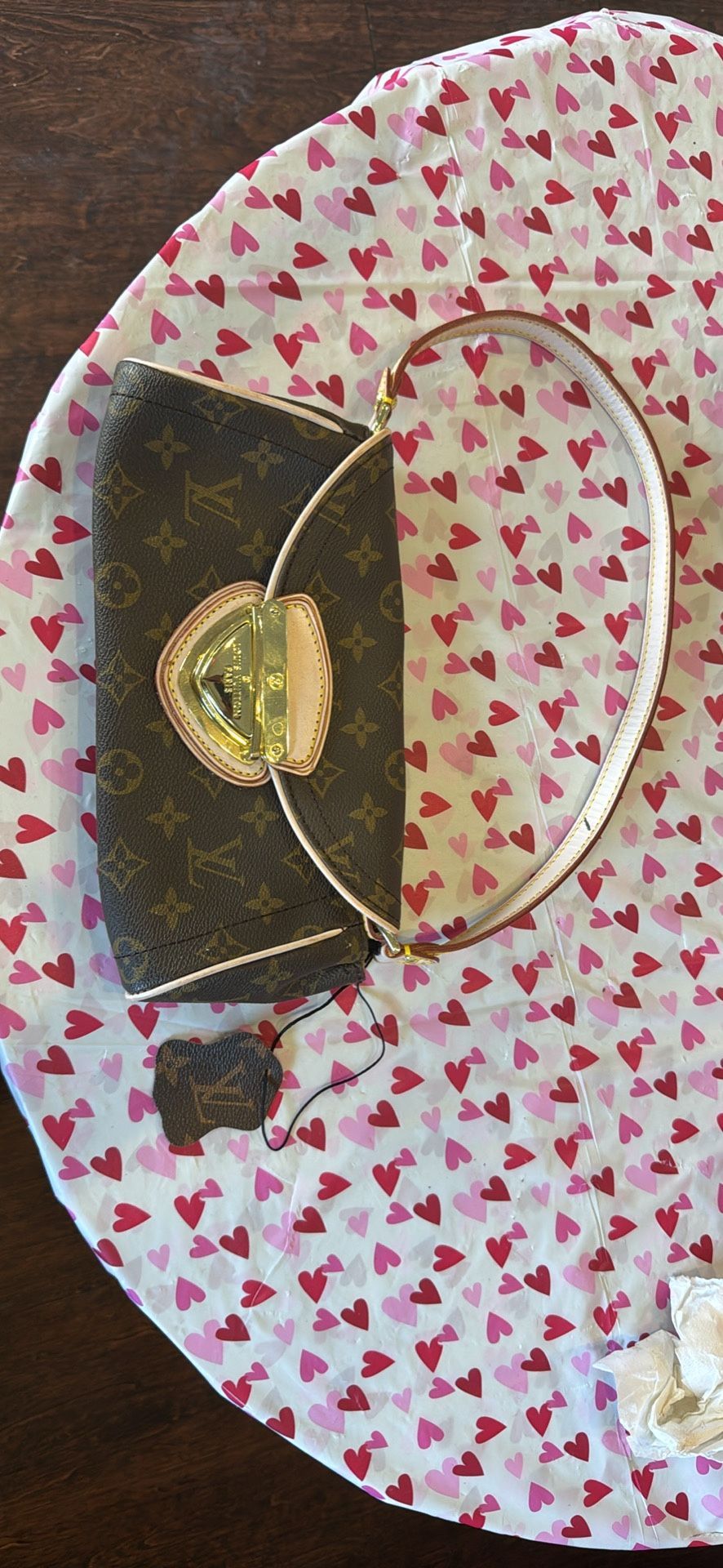 Louis Vuitton Beverly MM Bag