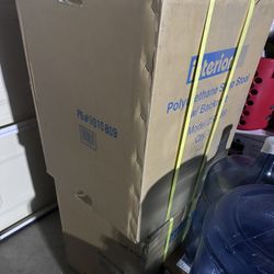 2 Stoop Stools Brand New In Box