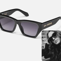 Brand New QUAY Sunglasses