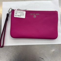 Micheal Kors Hot Pink Wallet