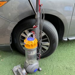 Dyson Ball Multi Floor, Upright Vacuum Cleaner, Powerful Suction, HEPA Filter, Self Adjusting Cleaner Head, Instant Release Wand, Bagless, Width Clean