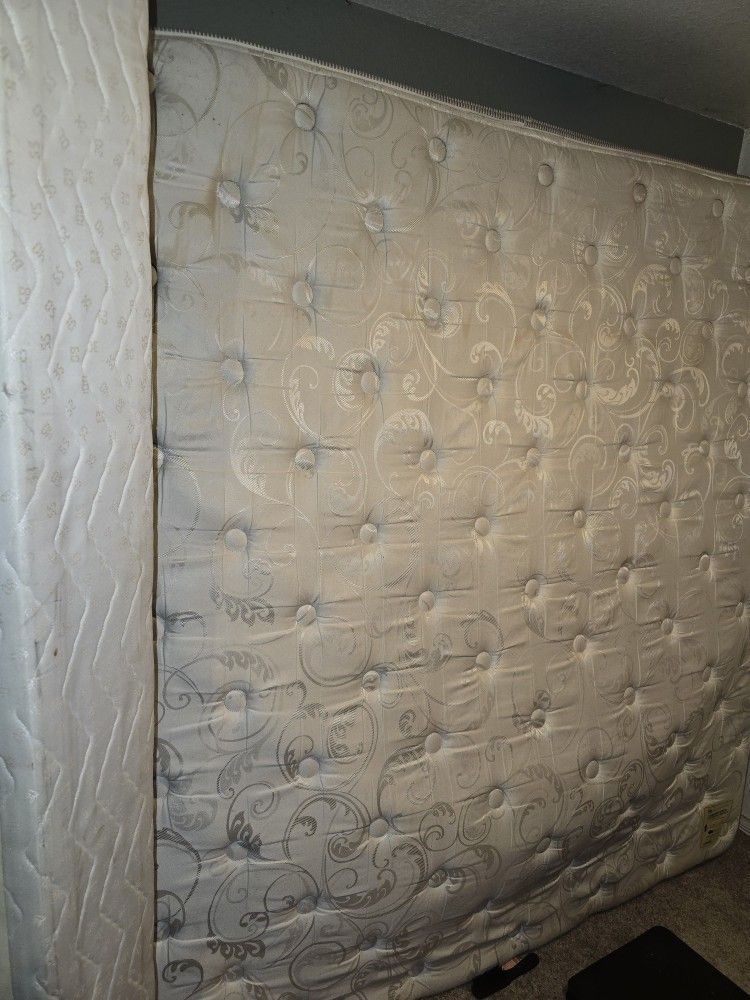 King Size Double Pillow Top. Comes With Mattress, twin Sized Boxsprings And Bed Frame. Complete King Size Bed (Not New At All, 70% Life Left) PICK-UP