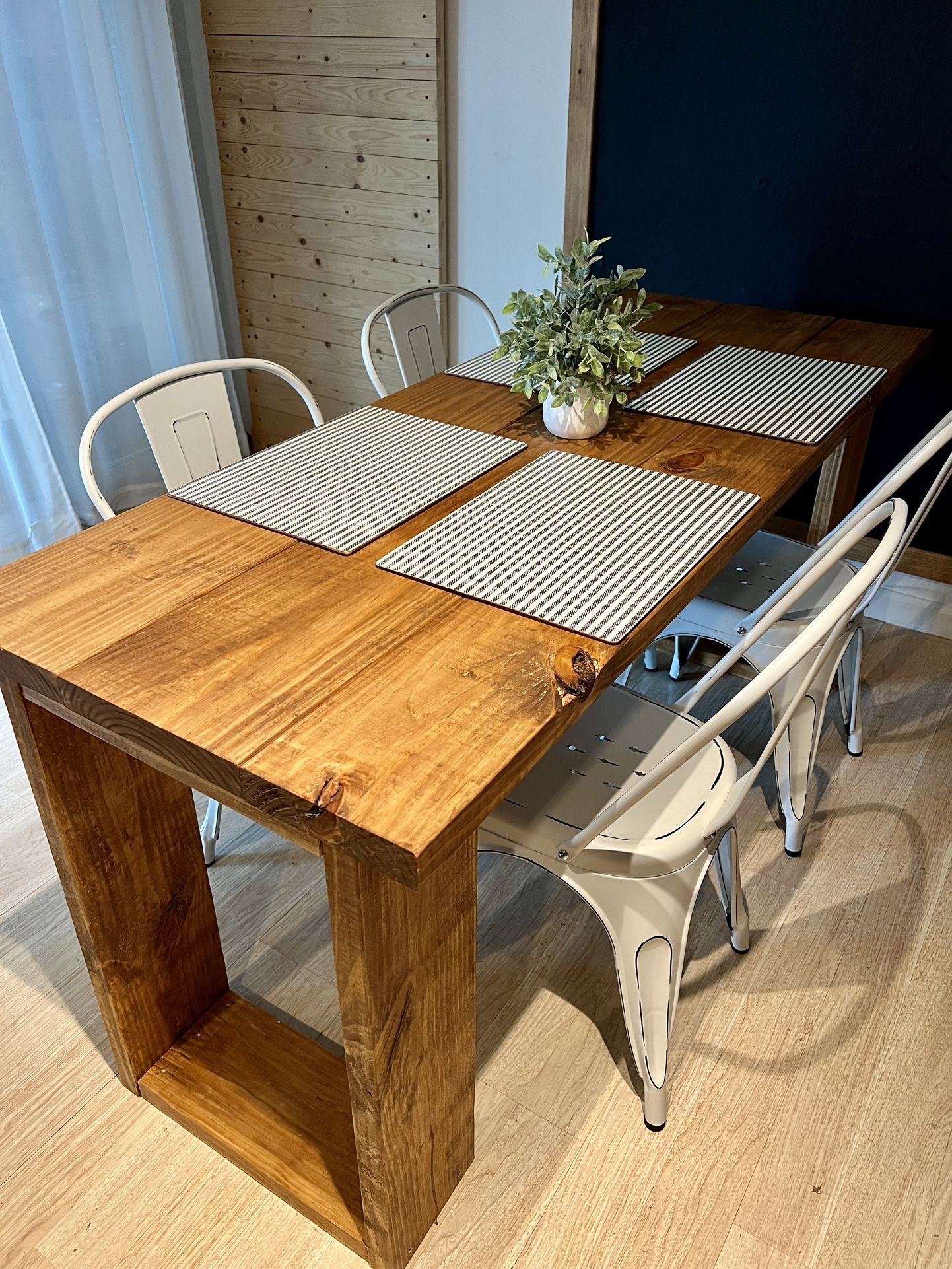 Dining Table (No Chairs)