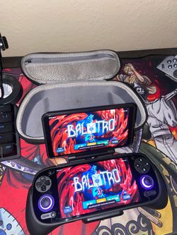 Retroid Pocket 5 + Dual Screen Attachment