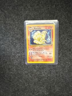 Wizards of the Coast Ninetales Holo Rare 12/102 Base Set 80 HP Eng 1999