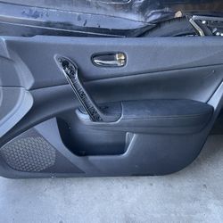 Nissan Maxima Passenger Interior Door Panel