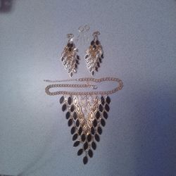 Vintage Costume Jewelry. 