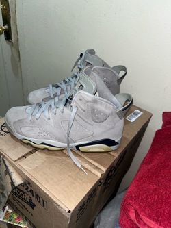 Gray 6 retro Jordans size 10.5