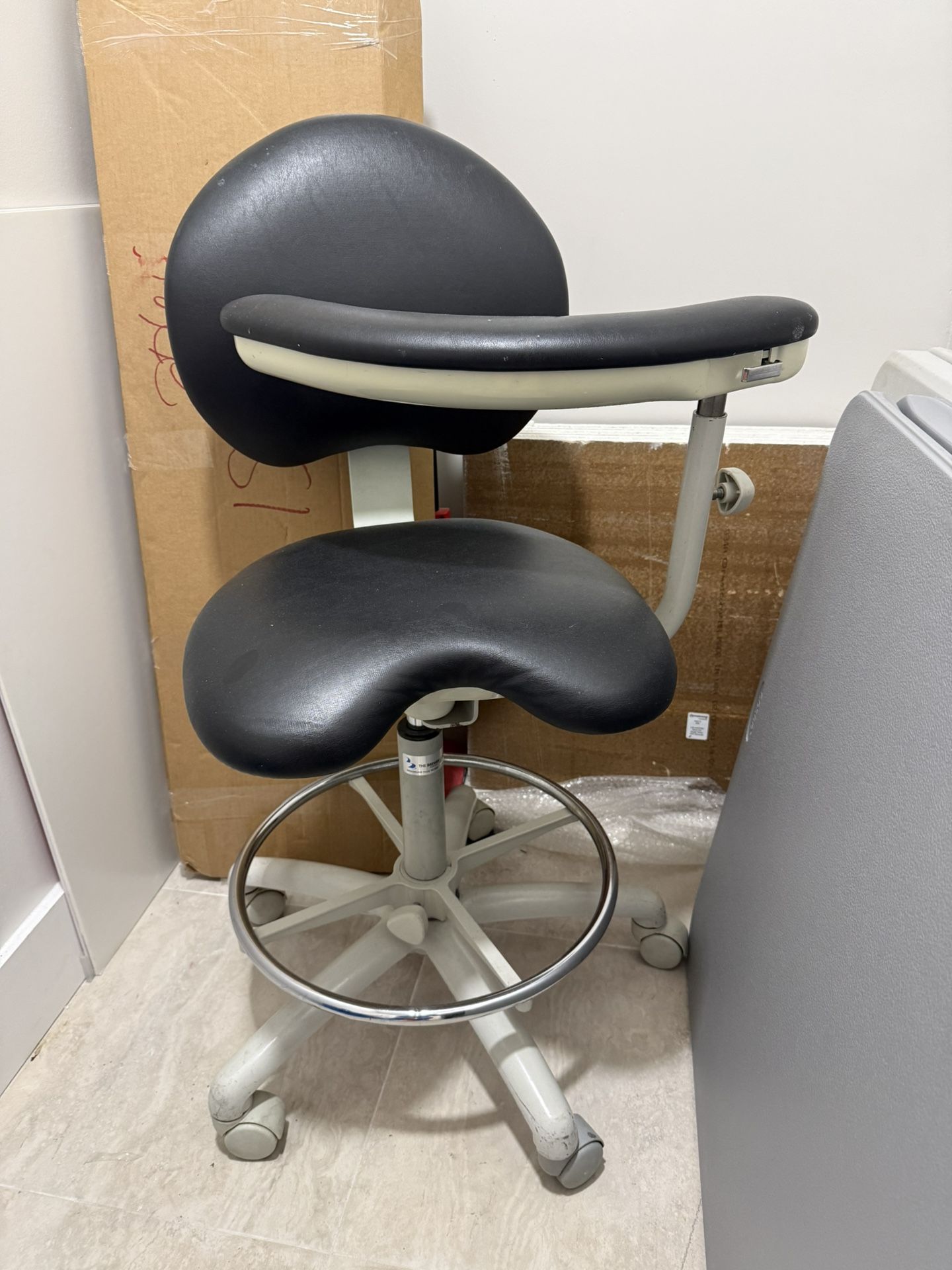 Assistant Dental Chair