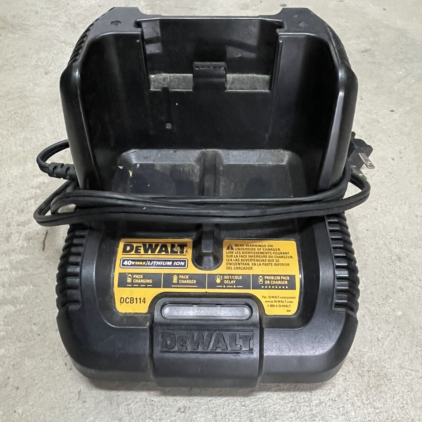 Dewalt 40v Charger