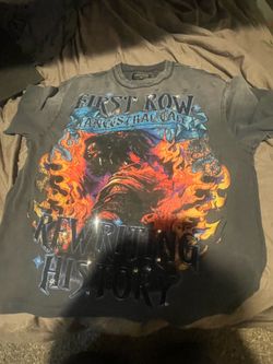 Medium size grey shirt