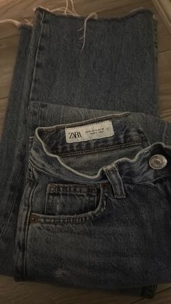 Zara Jeans