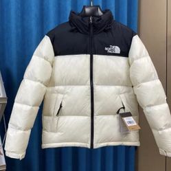 North Face Puffer Jacket XL, 2XL NEW