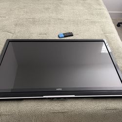 Vizio TV 47 Inch