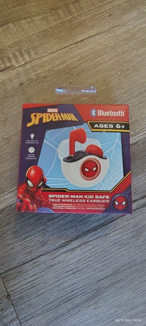 Marvel Spider Man Earbuds With Case