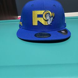 NFL RAMS FITTED HAT