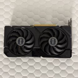 Asus Dual Fan OC 4070 Super - 500