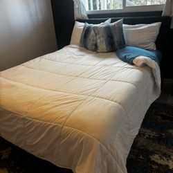 Queen Bed Frame And Memory Foam Mattress Only Slept In Four Times 