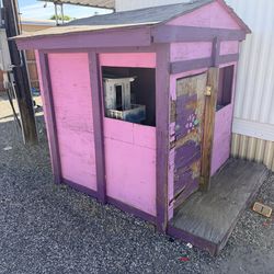 Kids wooden play house