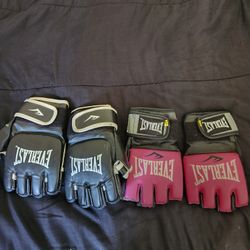Gloves 