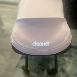 Doona Car seat/stroller Combo With base