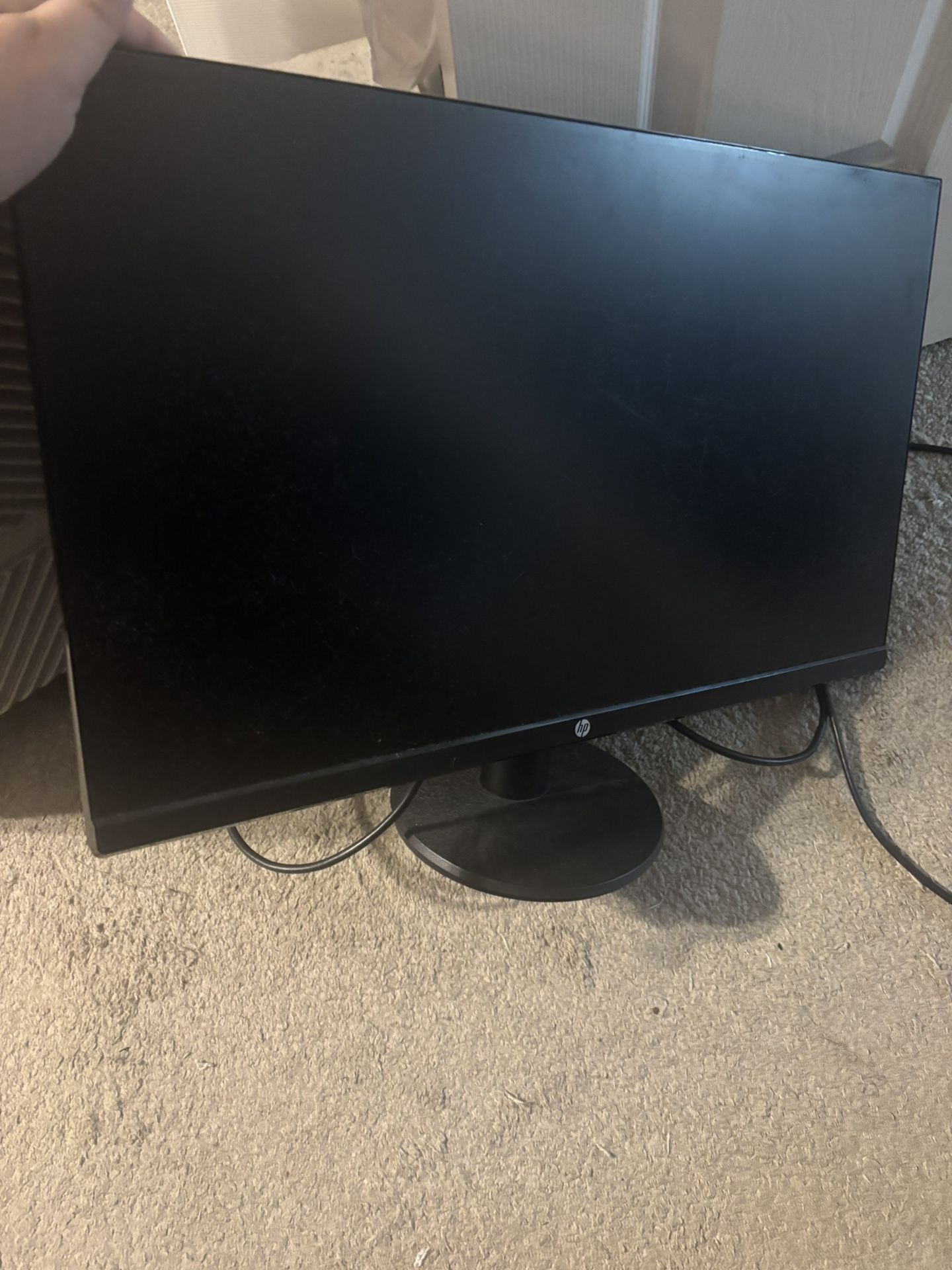 27” HP Monitor