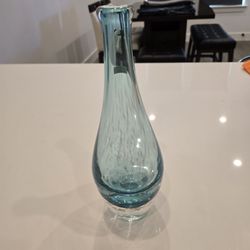 Waterford Evolution “Pacific Blue” 15″ Vase – Excellent Condition