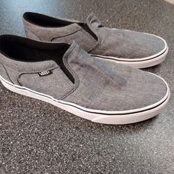 Brand New   Vans. Men's Size. 11.  