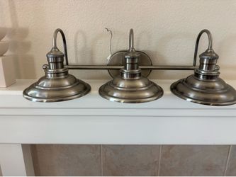 2 Sets of Vanity Lights
