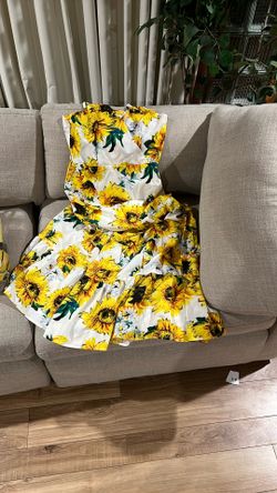 Sunflower Dress Size Med New With Tag
