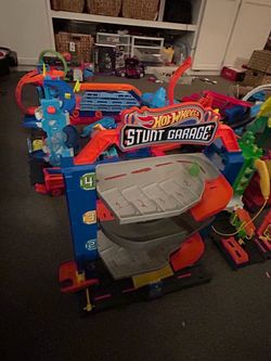 Large Hot Wheels Collection