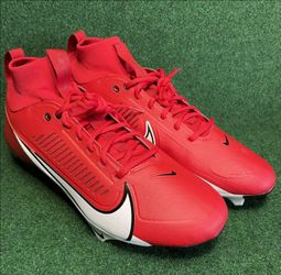 Brand New Nike Vapor Edge Pro 360 2
Football Cleats Red White Men Sizes 11, 11.5, 12, 13