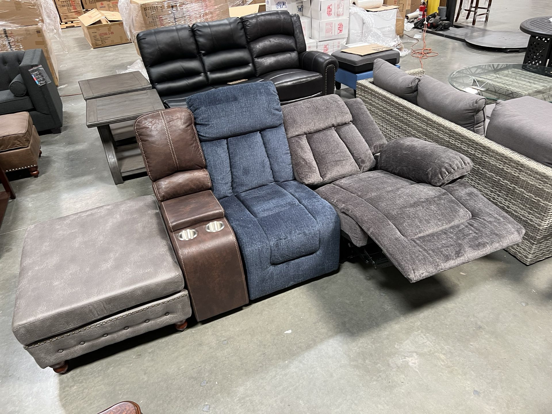 New! Extra Comfort Power Recliner, Recliner Chair + Center Console With Cupholders And Ottoman, USB Charger Recliner Chair, Recliner, Sofa Recliner