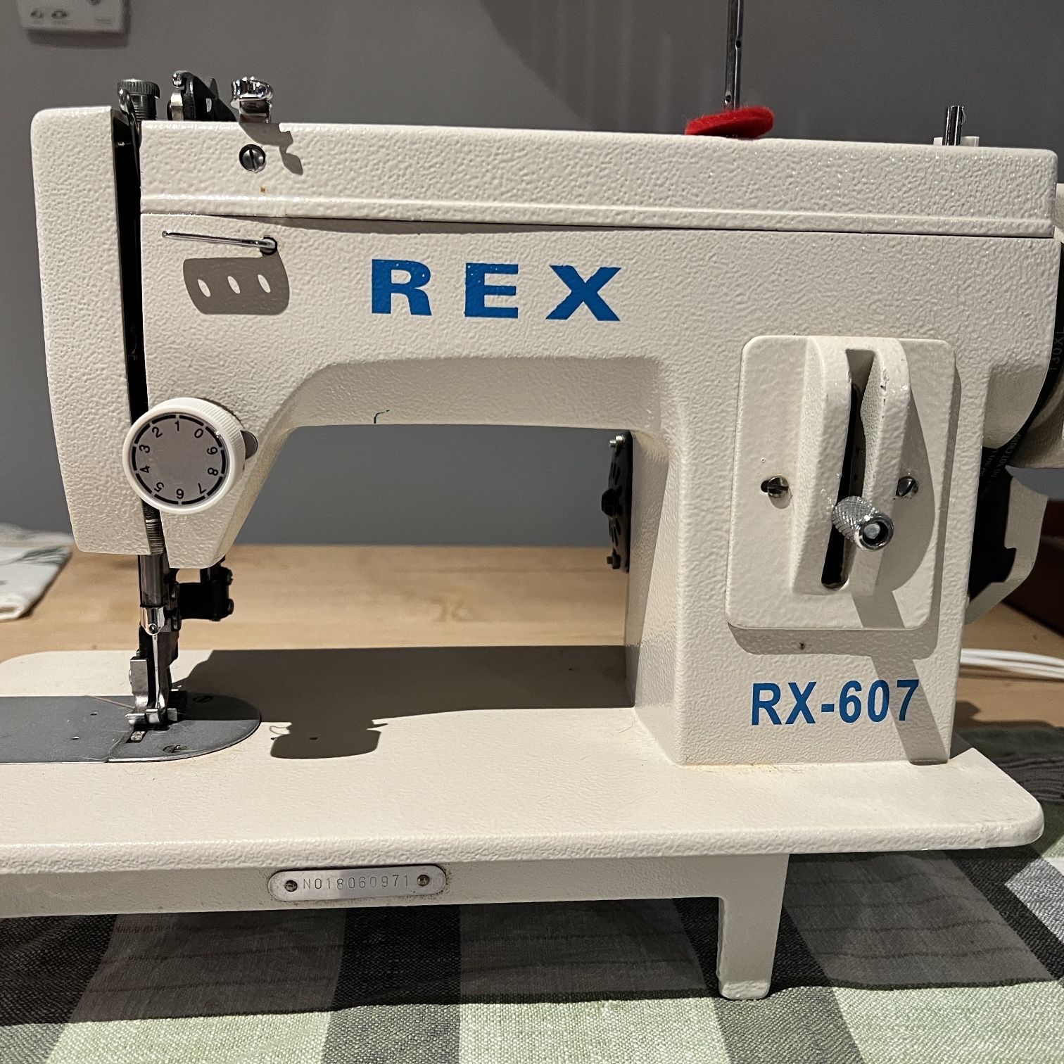 REX-607 Heavy duty walking foot sewing machine.