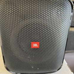 JBL Bluetooth speaker 