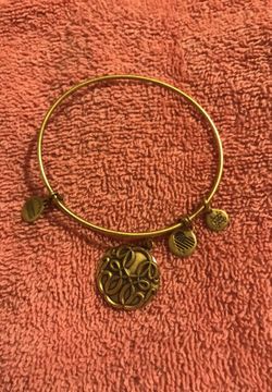 Alex and Ani faith of life