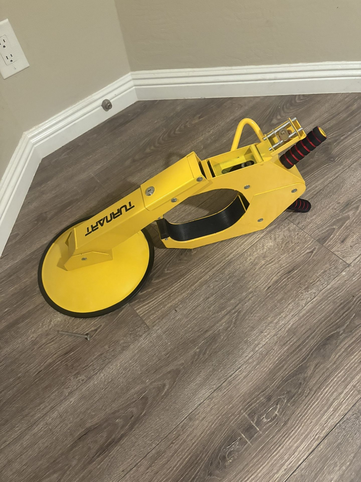 Tire Boot Wheel Lock Clamp 