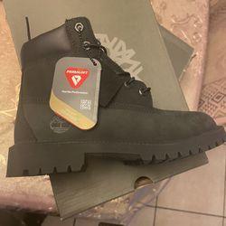 Brand New Authentic Timberland Size 5Juniors/ 6.5 Women