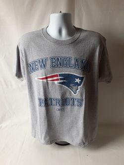 New England Patriots short sleeve t-shirt size L